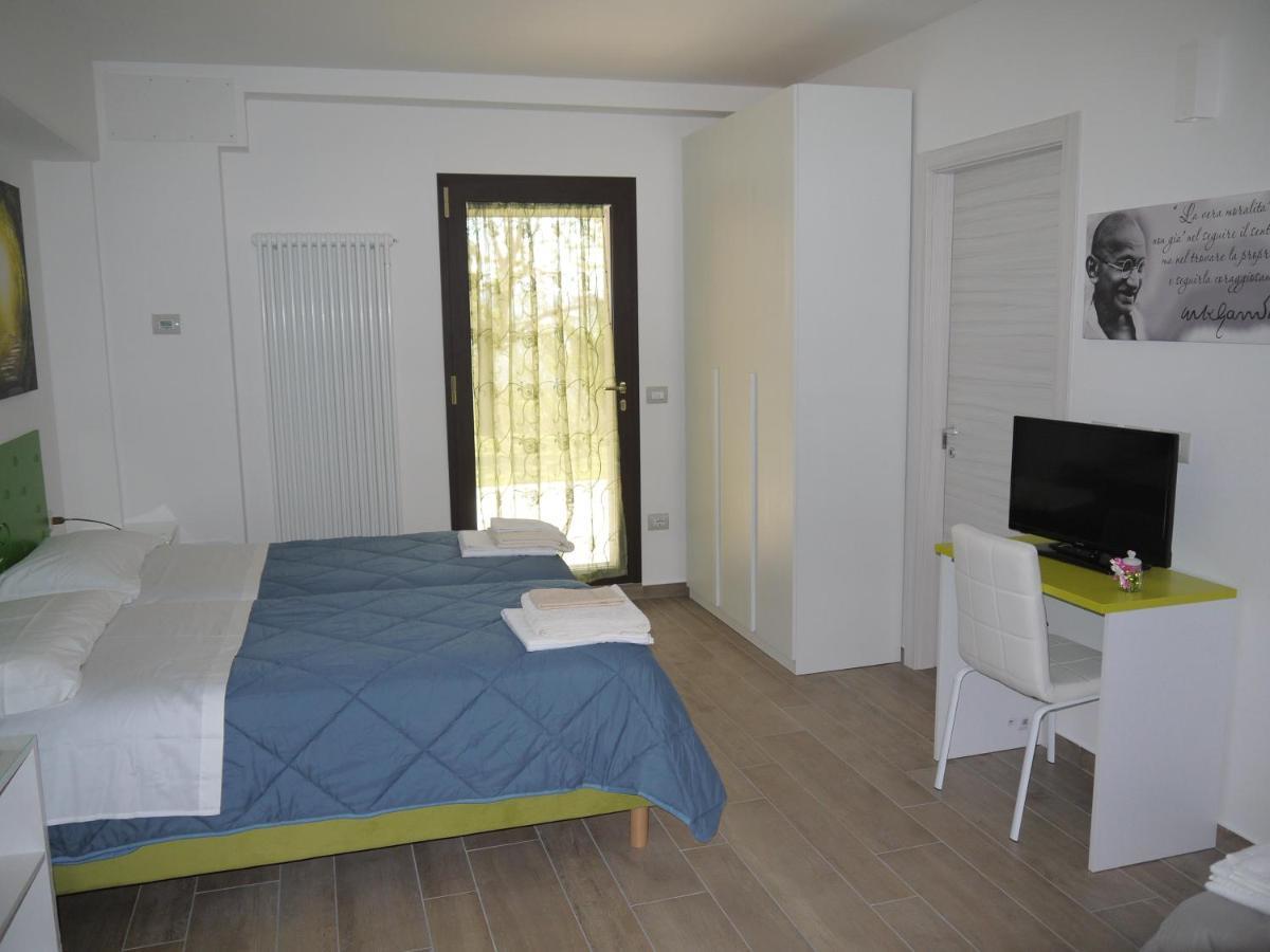 "Cara Pace" In Collina Per Famiglie Bed & Breakfast Montefiore Conca Eksteriør bilde