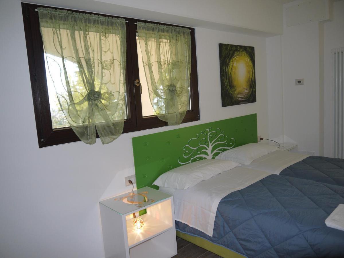 "Cara Pace" In Collina Per Famiglie Bed & Breakfast Montefiore Conca Eksteriør bilde