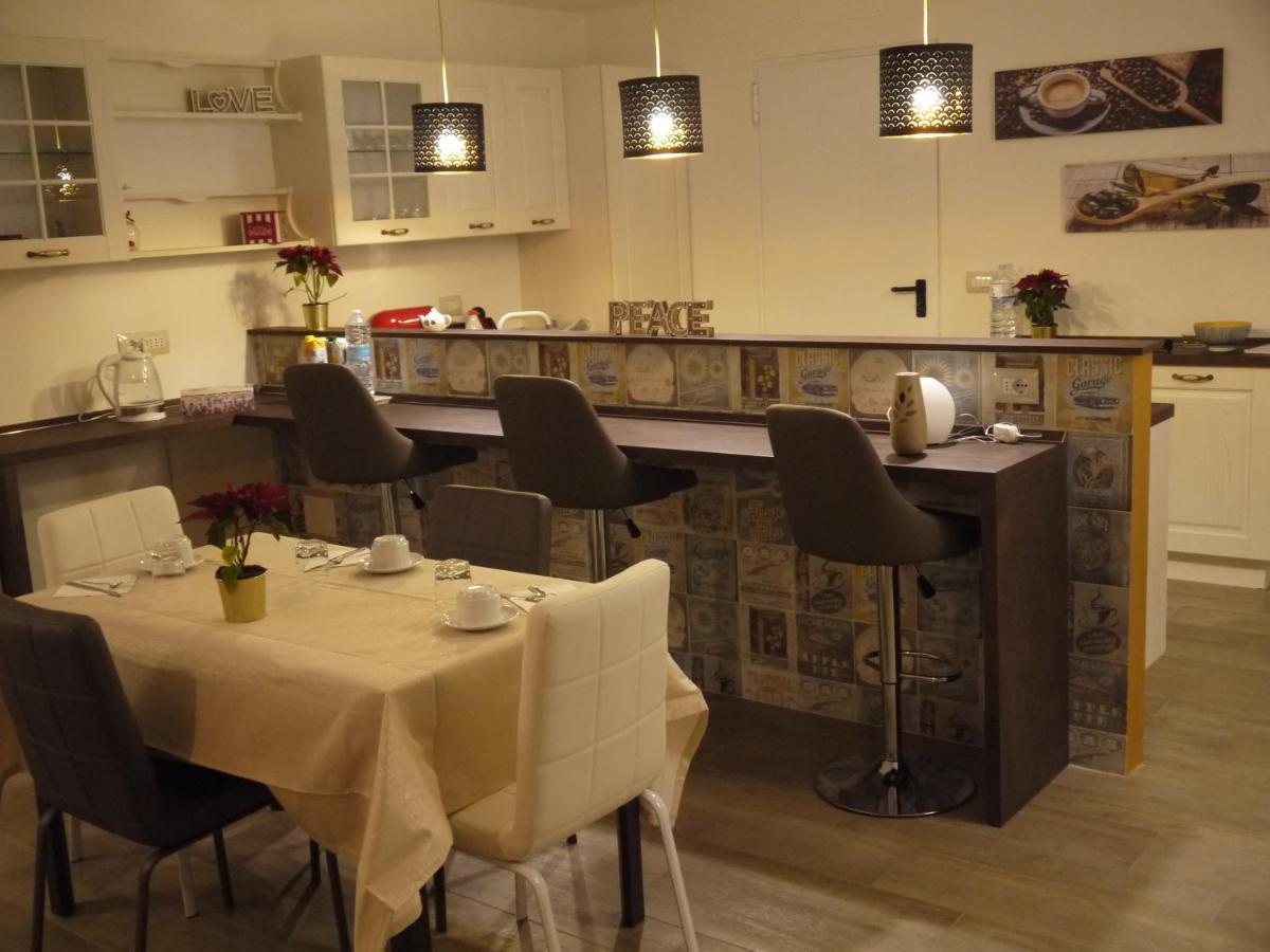 "Cara Pace" In Collina Per Famiglie Bed & Breakfast Montefiore Conca Eksteriør bilde